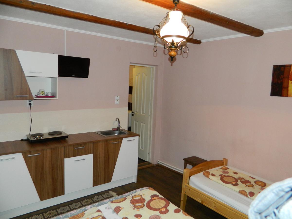 פרייד Kovacs Guesthouse מראה חיצוני תמונה