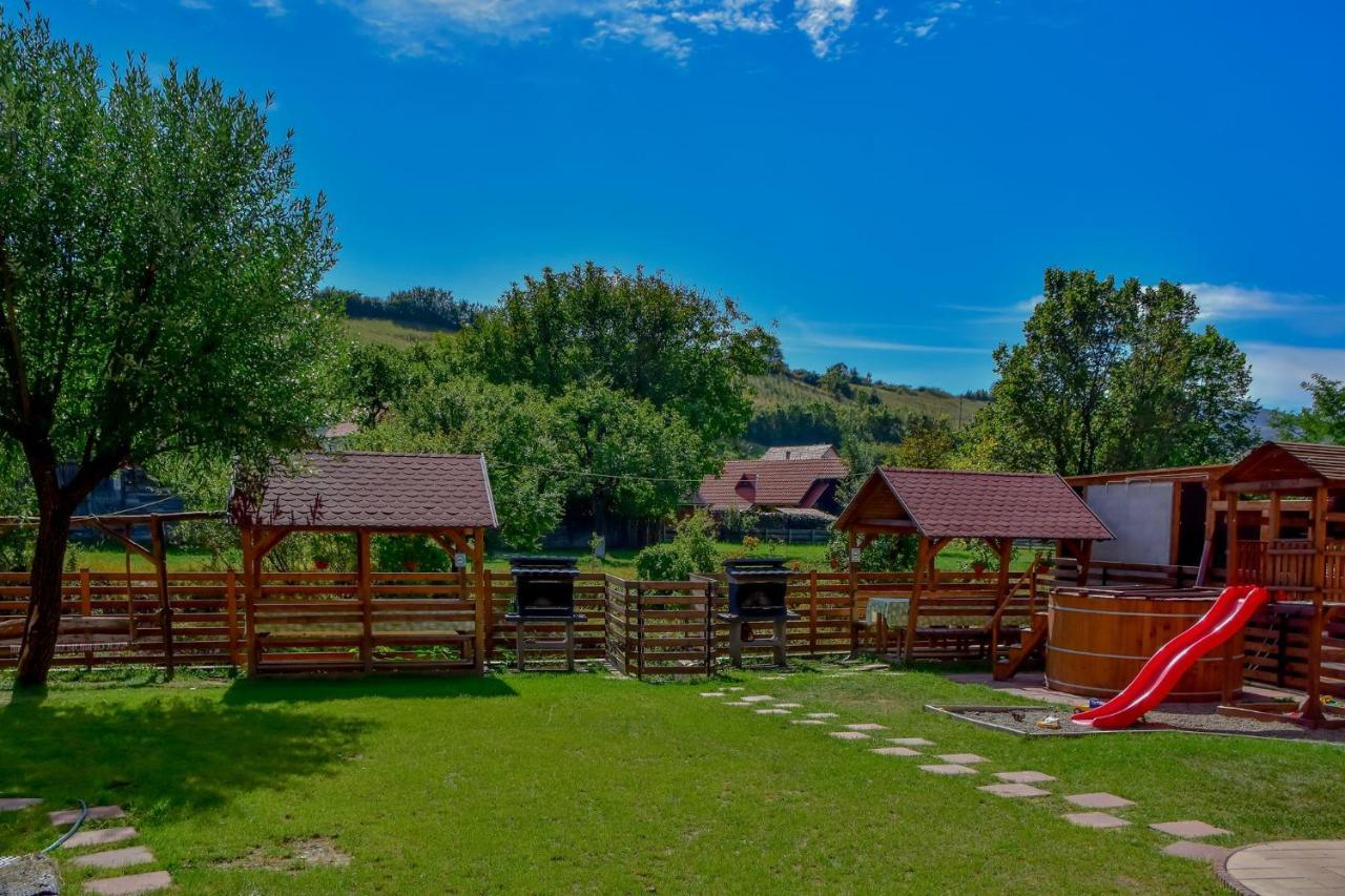 פרייד Kovacs Guesthouse מראה חיצוני תמונה