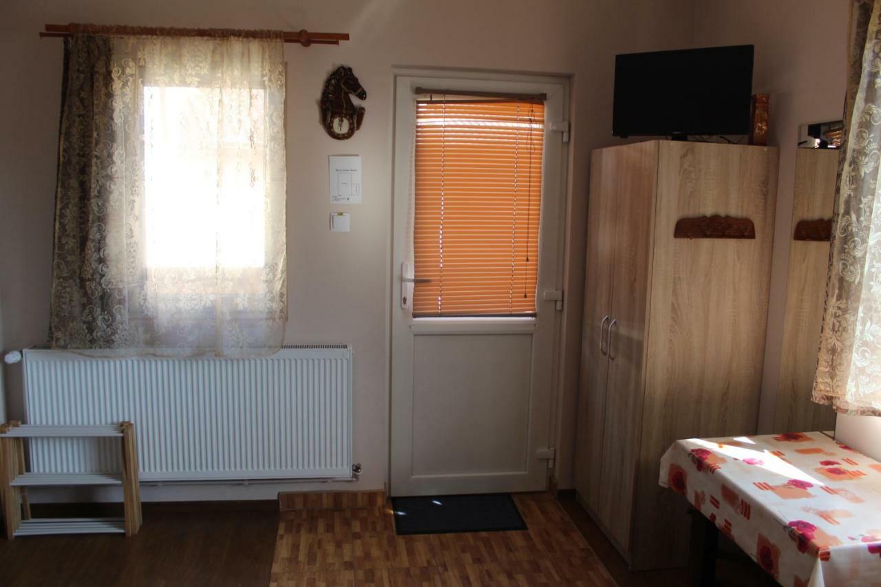 פרייד Kovacs Guesthouse מראה חיצוני תמונה
