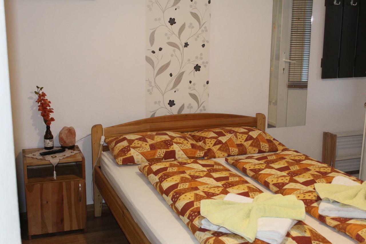 פרייד Kovacs Guesthouse מראה חיצוני תמונה